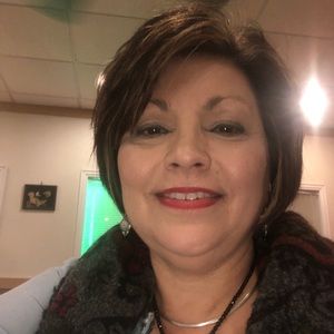 Meet your Posher, Cindy